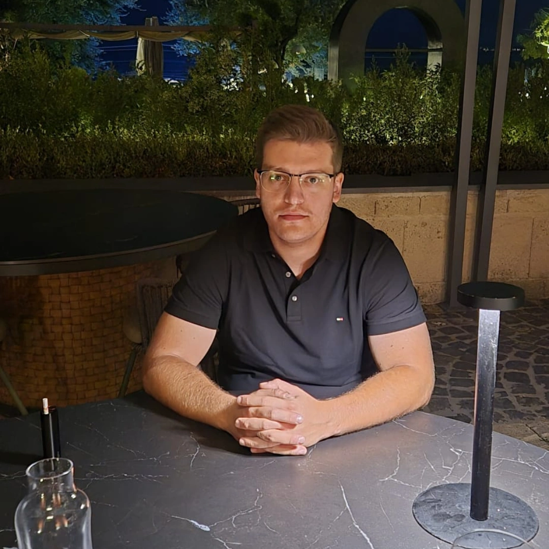 Raffaele Esposito - Intermediario del Commercio